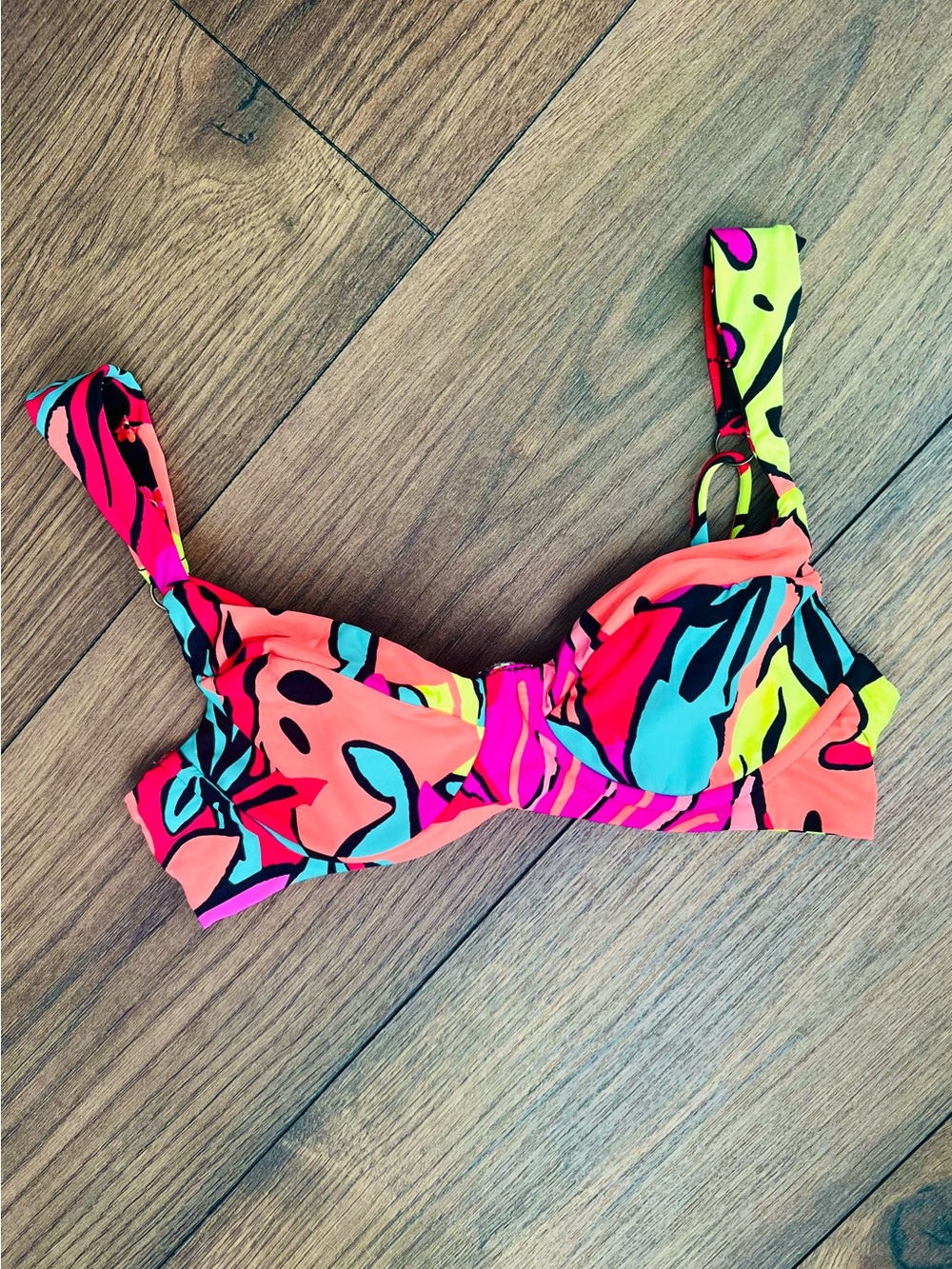 NWOT Maaji Tropical Neon Underwire Bikini Top - Pink, Coral, Aqua, Yellow
